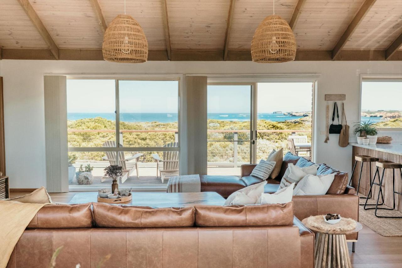 Sunsets On Martyrs Coastal Luxury Beach House ピーターバラ エクステリア 写真