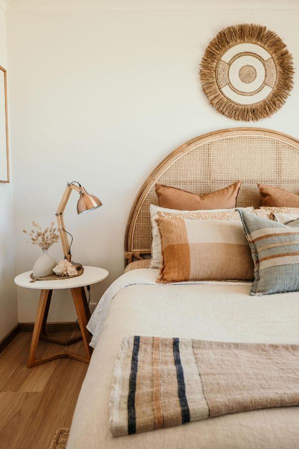 Sunsets On Martyrs Coastal Luxury Beach House ピーターバラ エクステリア 写真